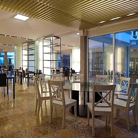 Cupidon Saturn Hotel Constanta